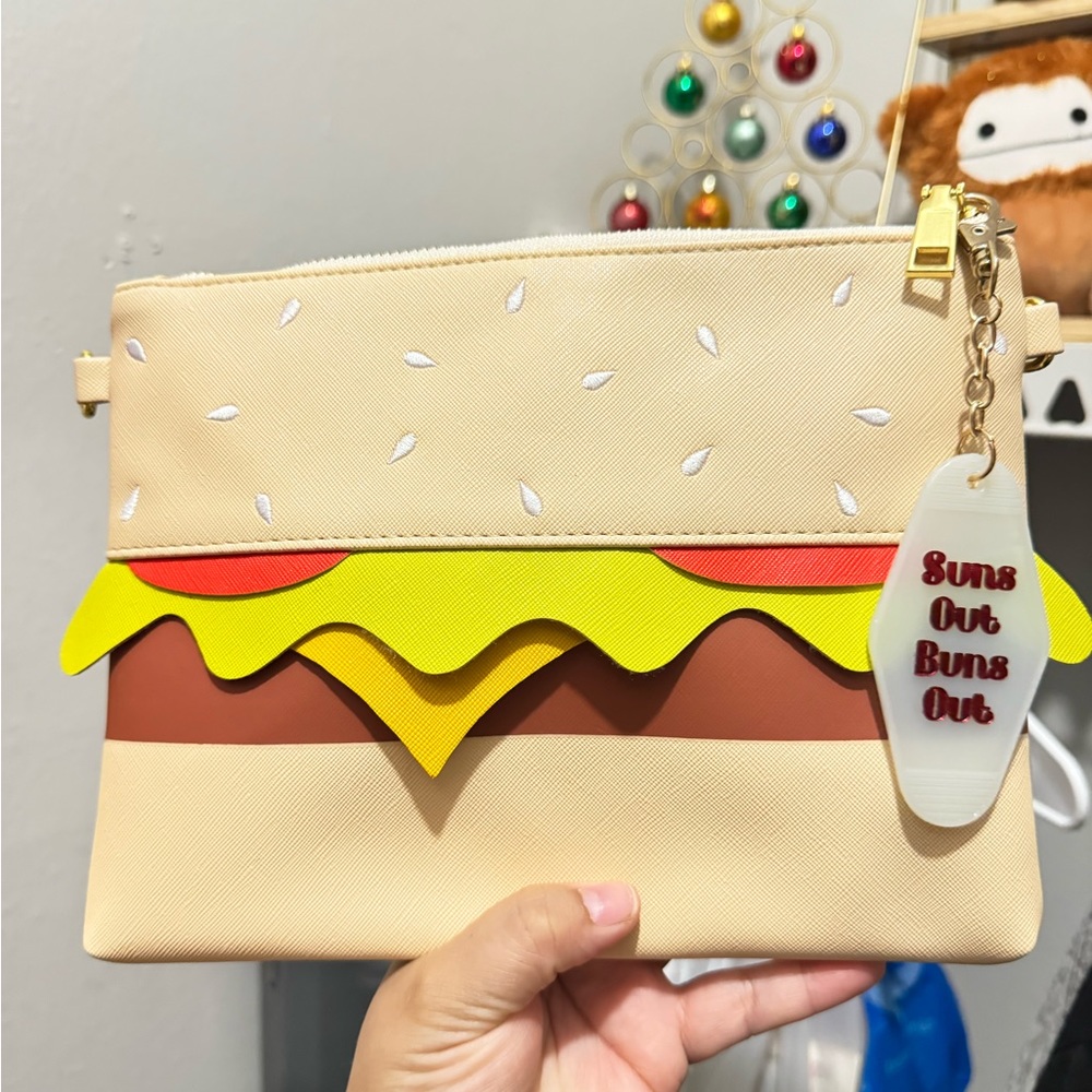Burger clutch